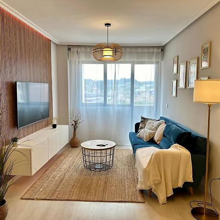 Villa Ana, Centrico Y Tranquilo, Parking Incluido 阿维莱斯 外观 照片